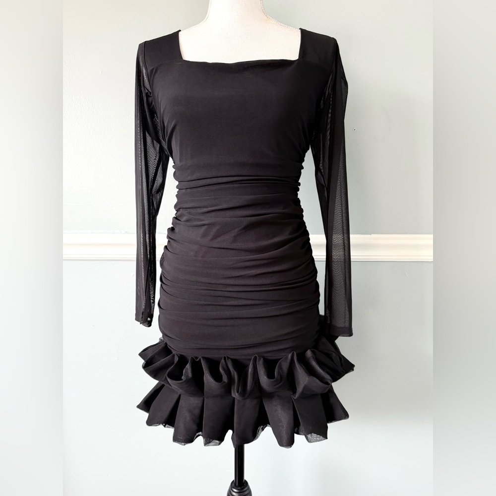 Chic Black Ruched Long Sleeve Dress